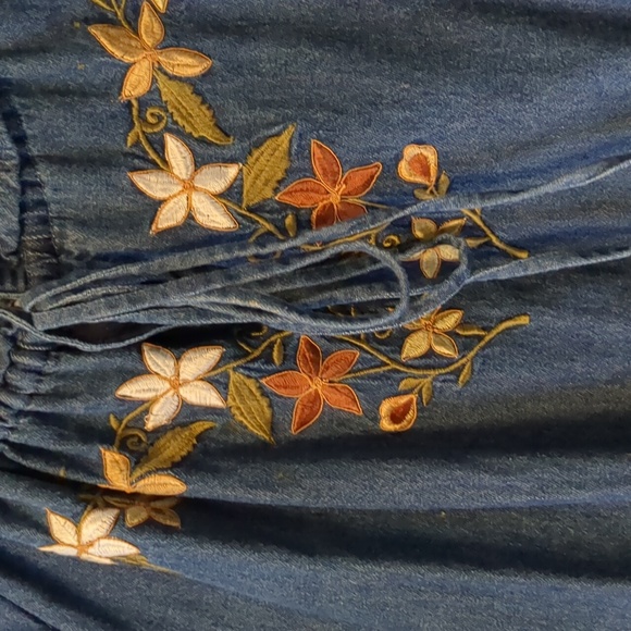 Fashion Bug Embroidered Denim Peasant Top - 22/24 - Picture 4 of 7